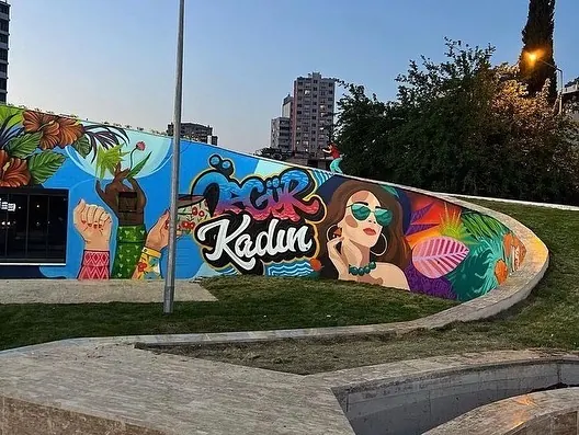 Özgür Kadın Parkı, çalışmadan bir detay