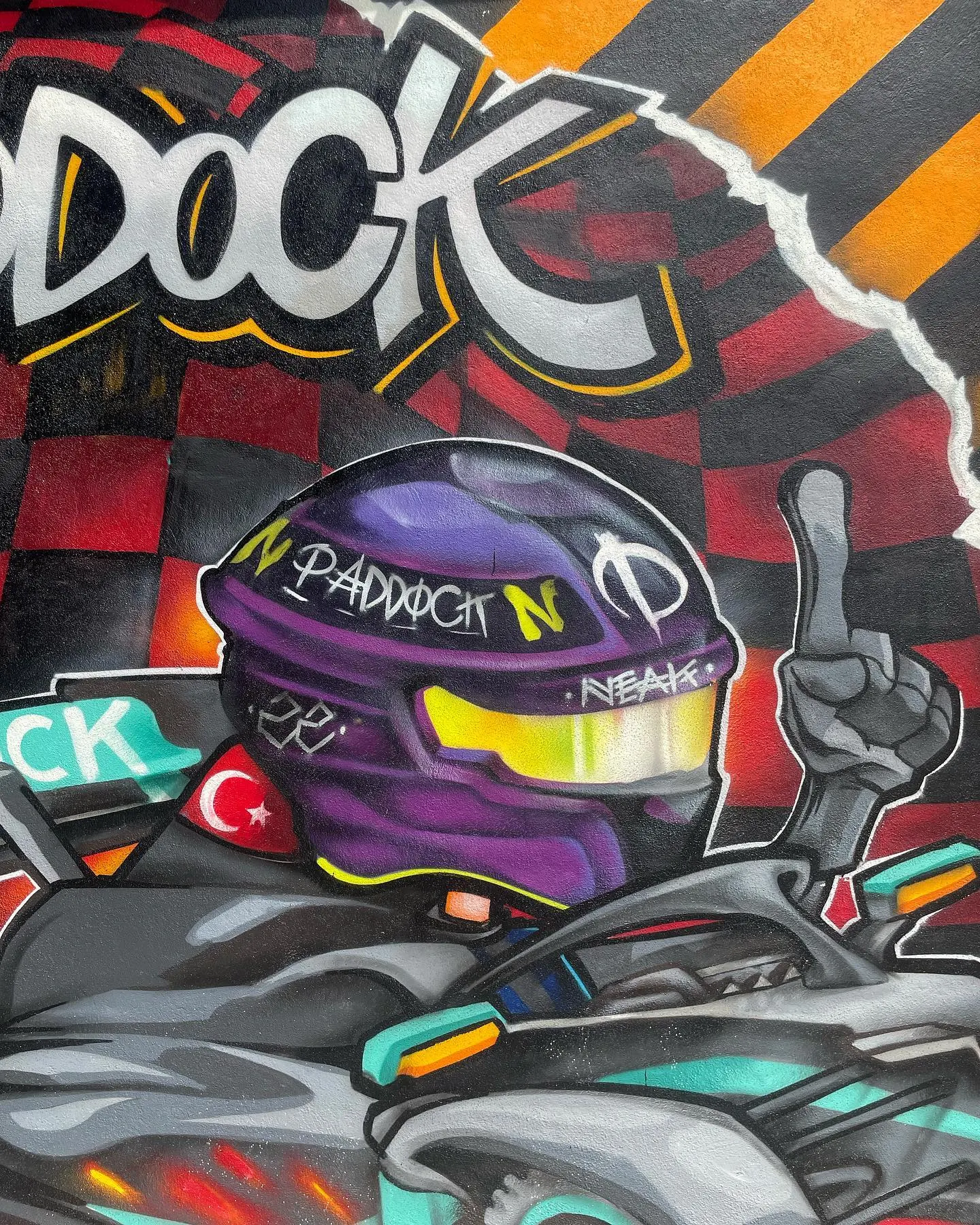 PaddockClub, çalışmadan bir detay